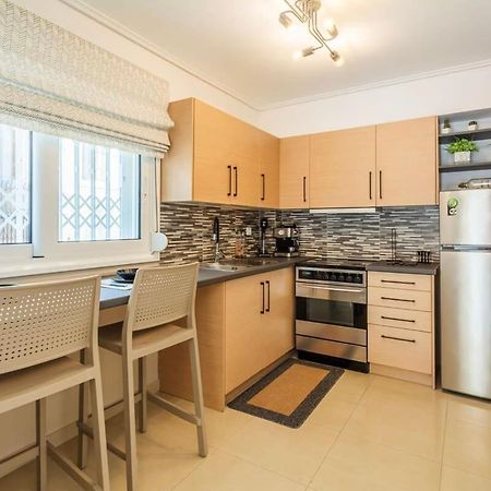 Kalamata Lime Studio - Cozy Gem With Private Parking Экстерьер фото