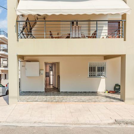 Kalamata Lime Studio - Cozy Gem With Private Parking Экстерьер фото