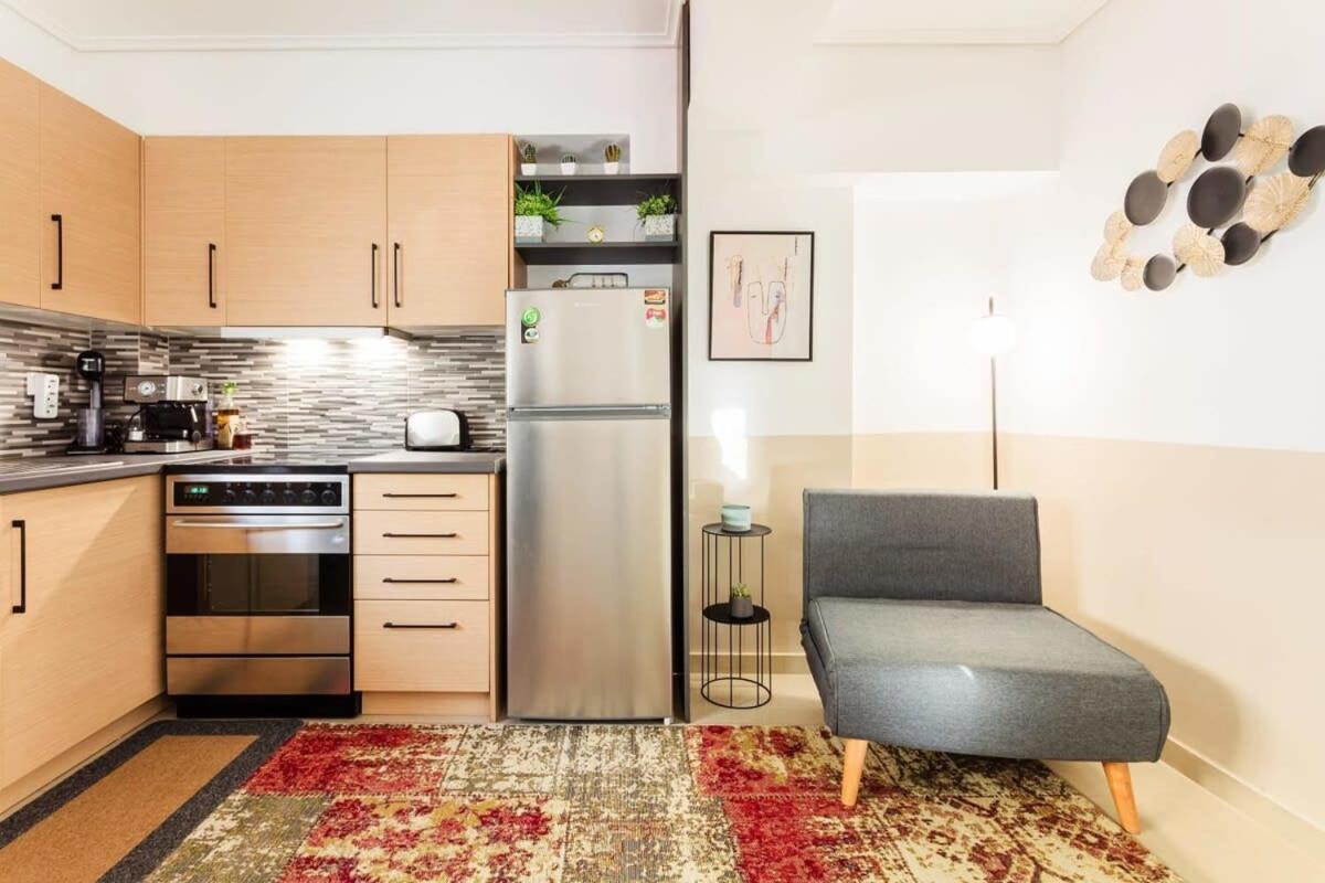 Kalamata Lime Studio - Cozy Gem With Private Parking Экстерьер фото